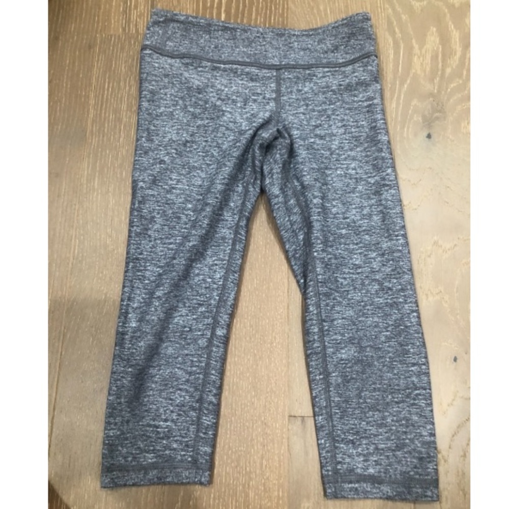 ivivva cropped heather grey leggings